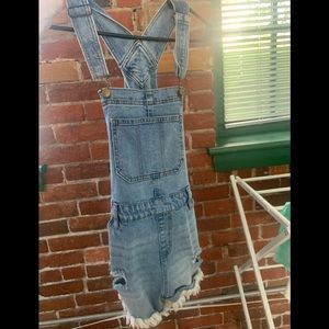 Denim overalls- worn once 🐳🧢💧🫐